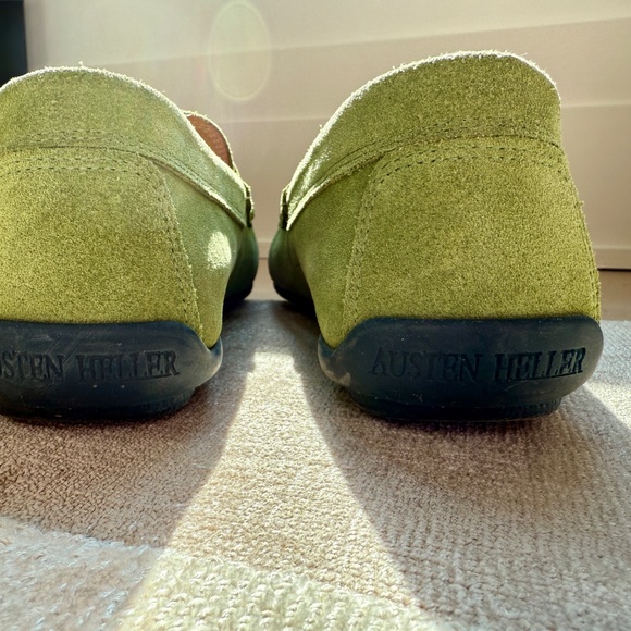 Austen Heller Slip On Driving Loafers Green Leather MENS Size 8.5 - Picture 4 of 6